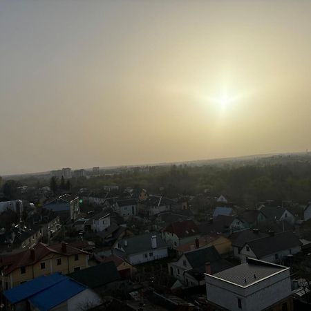 Апартаменти класу люкс центр, кондиціонер Луцк Экстерьер фото